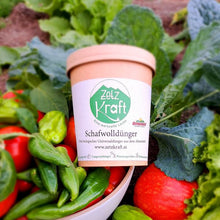 Lade das Bild in den Galerie-Viewer, 300g Zetz Kraft Schafwollpellets Becher