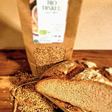 Lade das Bild in den Galerie-Viewer, Bio Dinkel, ganzes Korn 1kg
